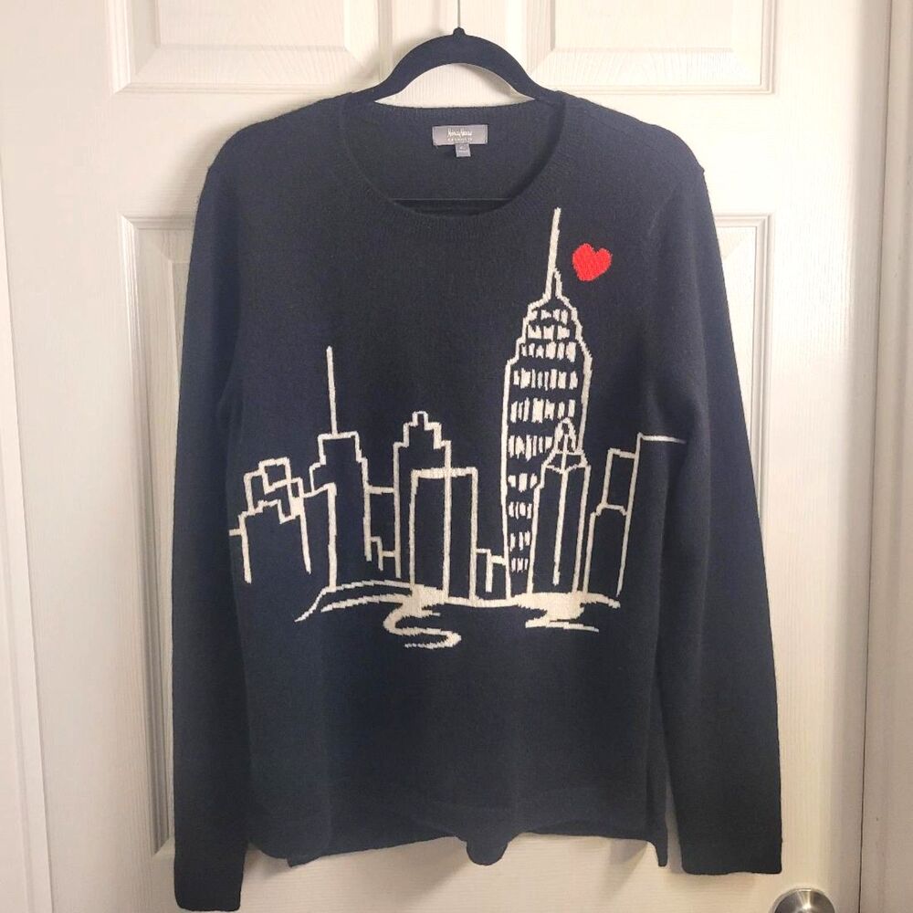 Neiman Marcus XL Cashmere NYC Skyline Heart Empire State Preppy Retro